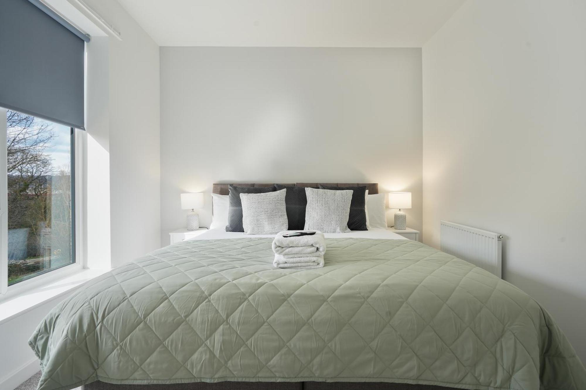 Mersey Way, Spacious 3 Bed Home, Close To Sheffield City Centre & Free Driveway Parking - Perfect For Workers, Groups & Families - Hosted By Stay Host Save Kültér fotó