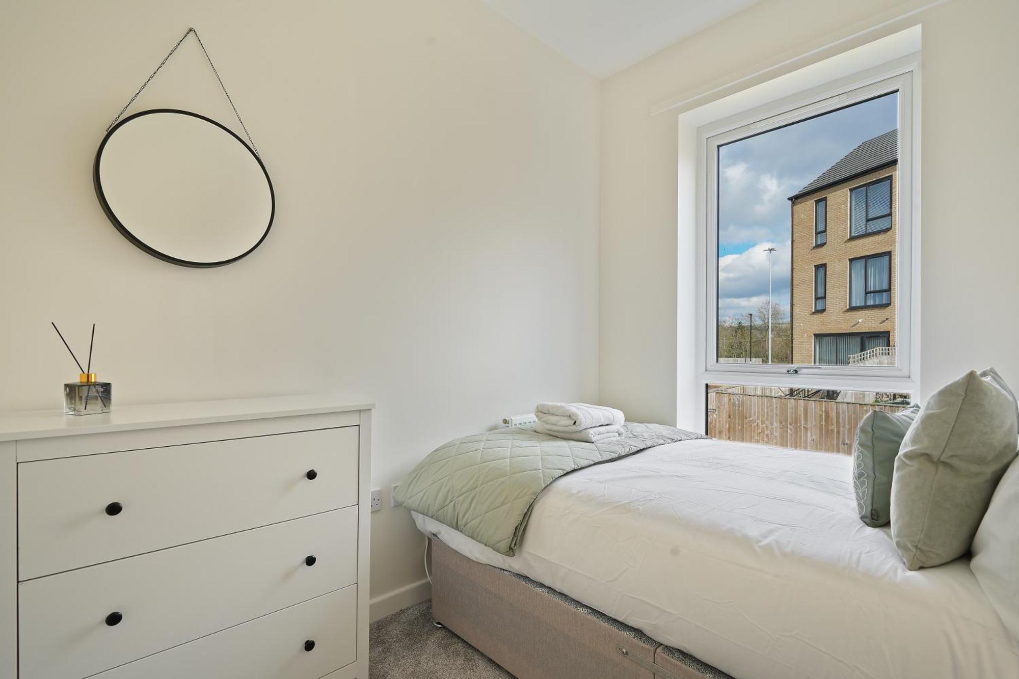 Mersey Way, Spacious 3 Bed Home, Close To Sheffield City Centre & Free Driveway Parking - Perfect For Workers, Groups & Families - Hosted By Stay Host Save Kültér fotó