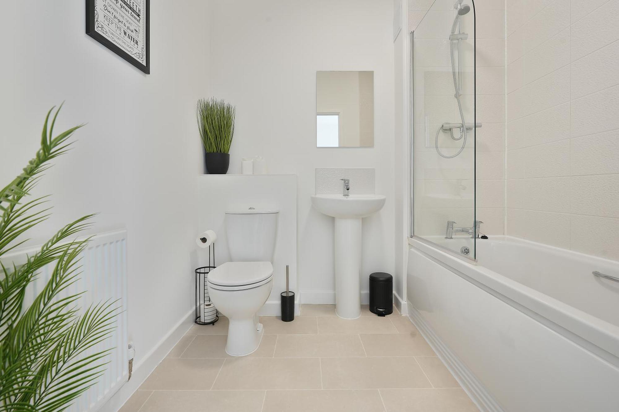 Mersey Way, Spacious 3 Bed Home, Close To Sheffield City Centre & Free Driveway Parking - Perfect For Workers, Groups & Families - Hosted By Stay Host Save Kültér fotó